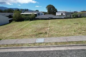 Lote en Condominio Tierras de Santiago, Alajuela, Heredia, Costa Rica